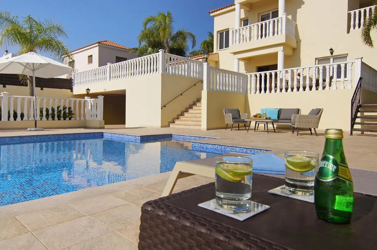 Villa Cleopatra Ayia Napa 0*,  Cyprus